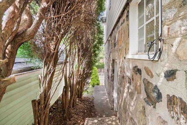 227 Fulton St, Medford, MA 02155