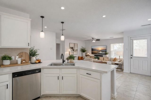 21002 Vista Trace Drive, Houston, TX 77073