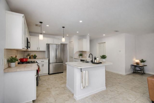 21002 Vista Trace Drive, Houston, TX 77073