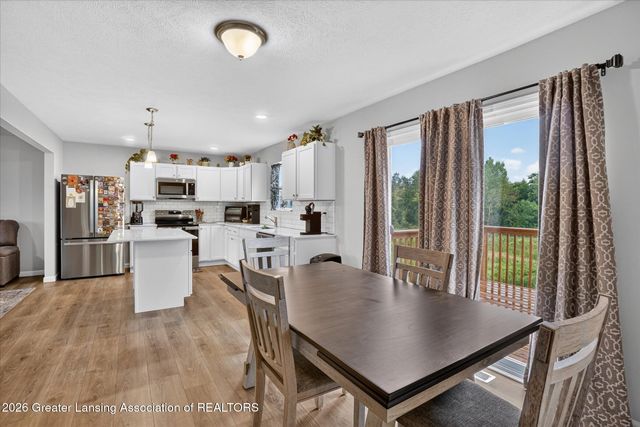 4493 Sunset Drive, Potterville, MI 48876
