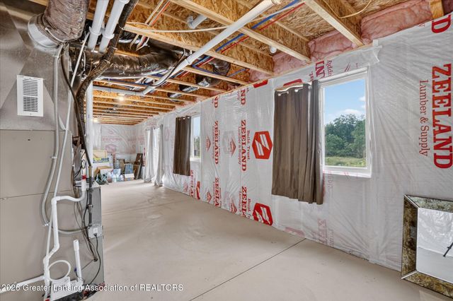 4493 Sunset Drive, Potterville, MI 48876