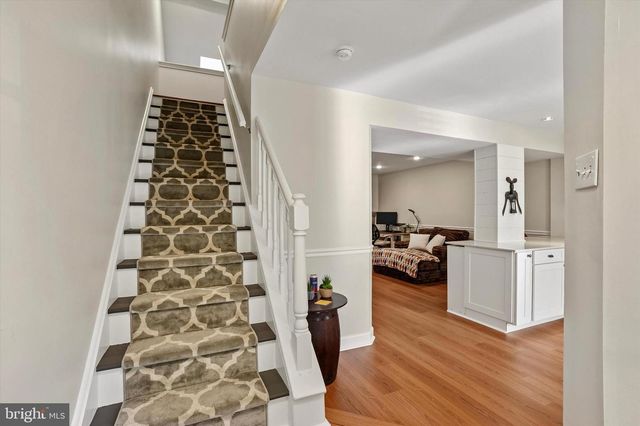 2202 ASH GROVE RD, Ambler, PA 19002