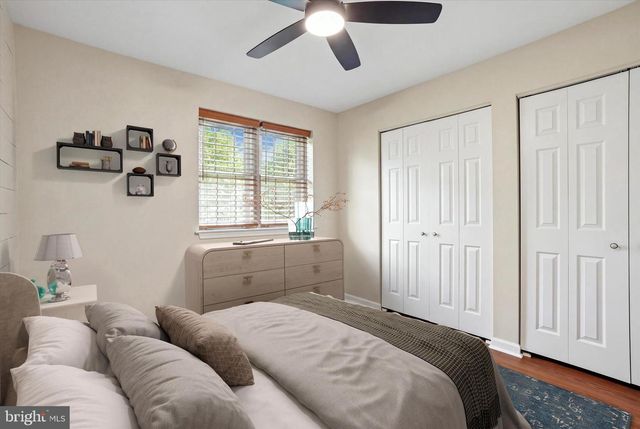 2202 ASH GROVE RD, Ambler, PA 19002