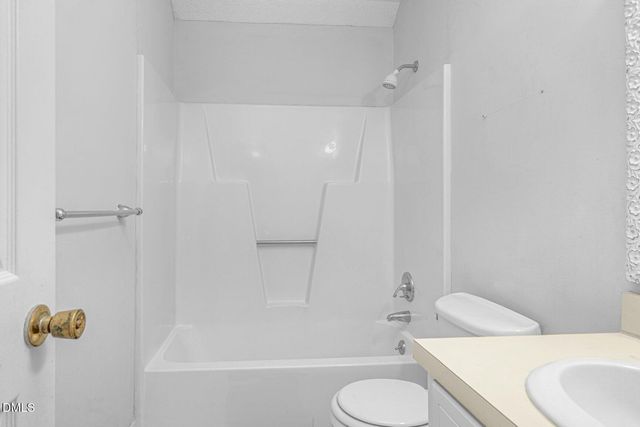 109 S Applewood Court, Rocky Mount, NC 27803