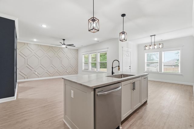 1304 E Maryland Avenue, Sherwood, AR 72120