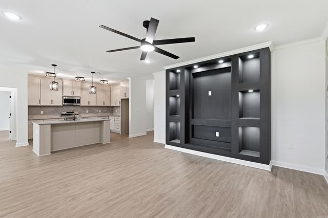 1304 E Maryland Avenue, Sherwood, AR 72120