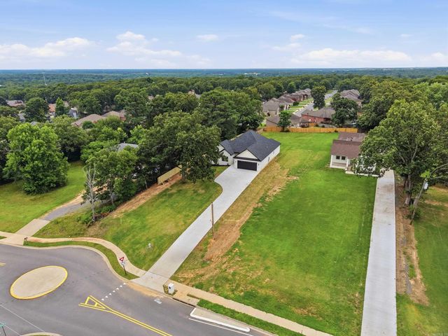 1304 E Maryland Avenue, Sherwood, AR 72120