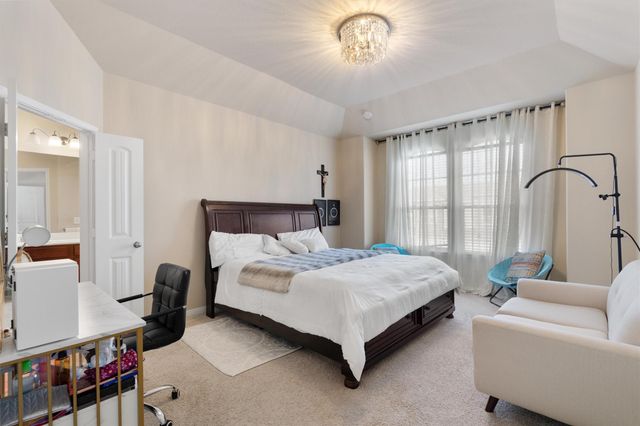 417 Epiphany LN, Pflugerville, TX 78660