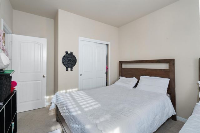 417 Epiphany LN, Pflugerville, TX 78660