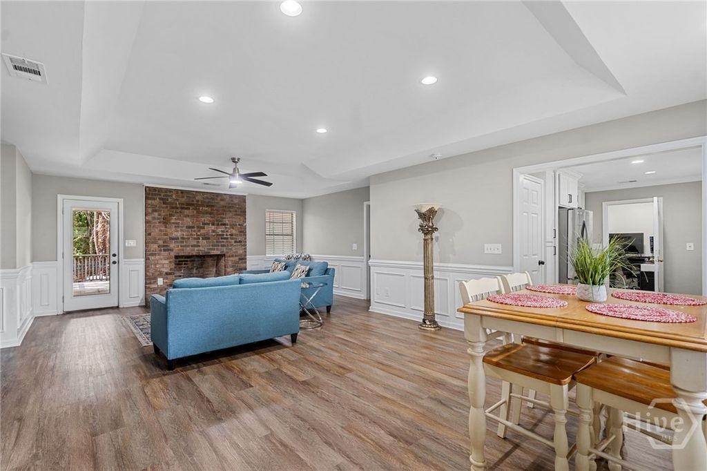 Image 3 of property listing at 116 Oak Street, Rincon, GA 31326