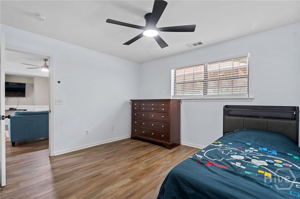 Image 30 of property listing at 116 Oak Street, Rincon, GA 31326
