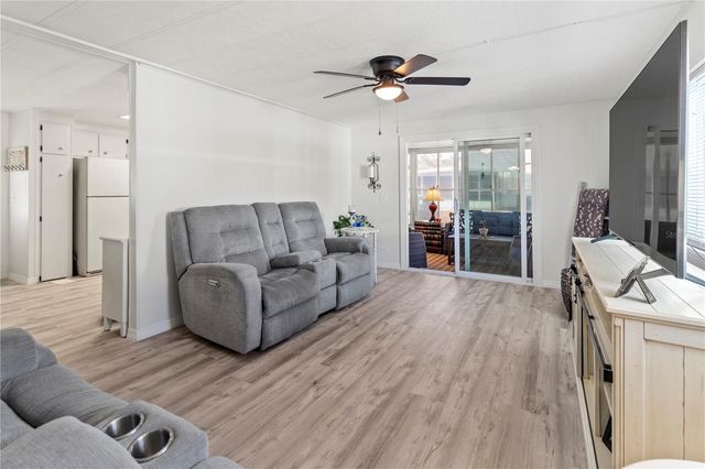 5619 BAYSHORE ROAD 240, Palmetto, FL 34221