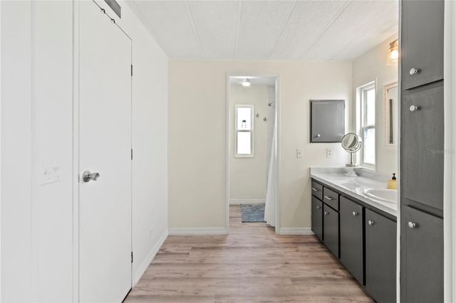 5619 BAYSHORE ROAD 240, Palmetto, FL 34221