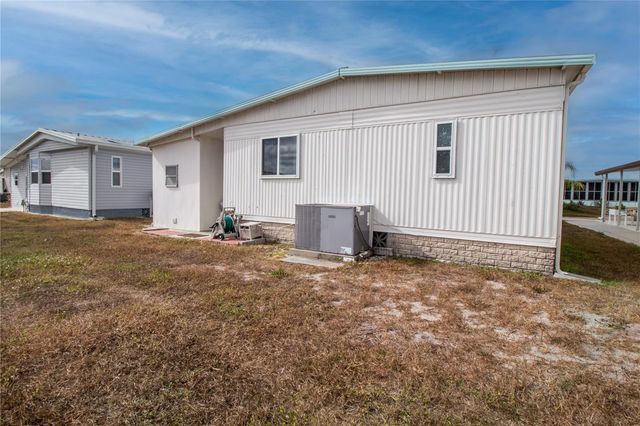 5619 BAYSHORE ROAD 240, Palmetto, FL 34221