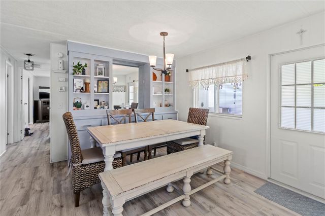 5619 BAYSHORE ROAD 240, Palmetto, FL 34221