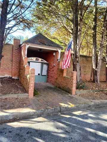 3299 Hampton Green Way, Atlanta, GA 30340