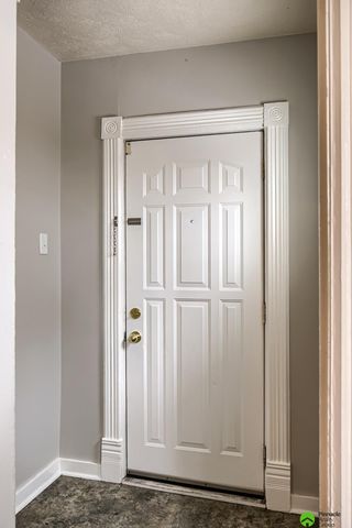 1551 N 32nd Street, Lincoln, NE 68503