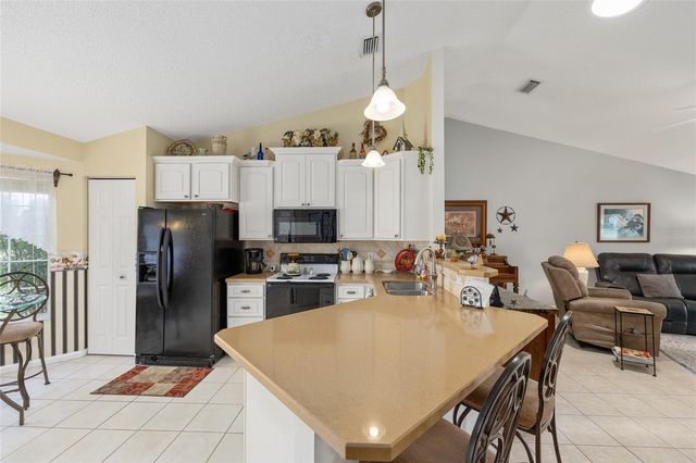 5046 NW 21ST LOOP, Ocala, FL 34482