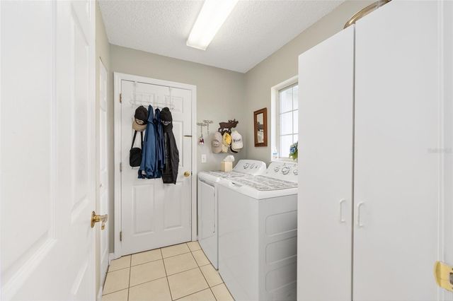 5046 NW 21ST LOOP, Ocala, FL 34482
