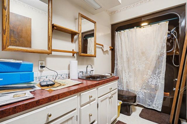 7337 E Sternberg Road, Sullivan Twp, MI 49448