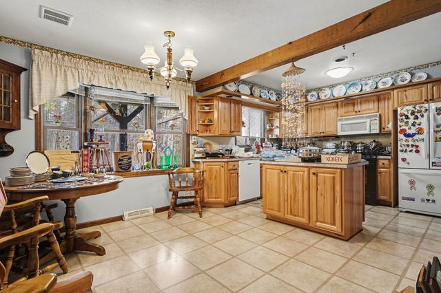 7337 E Sternberg Road, Sullivan Twp, MI 49448