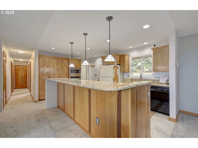32320 Ne AMMETER Rd, Washougal, WA 98671