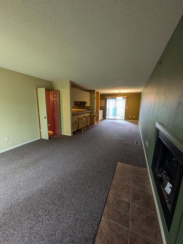 2013 Laura Lane, Chesterton, IN 46304