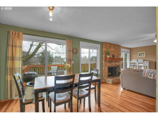 5124 Se APPENINE Way, Milwaukie, OR 97222