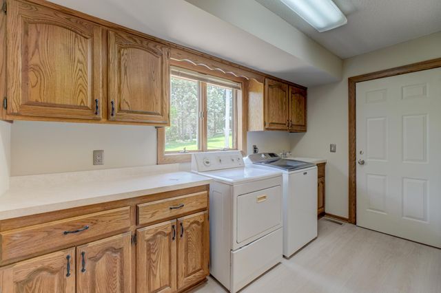 18925 26th Avenue N, Plymouth, MN 55447