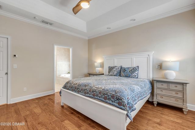 521 S Peninsula Avenue, New Smyrna Beach, FL 32169