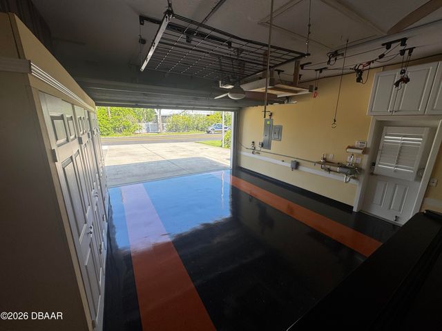 521 S Peninsula Avenue, New Smyrna Beach, FL 32169
