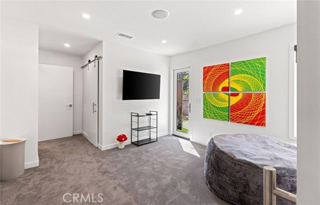 24852 Buckboard Lane, Laguna Hills, CA 92653