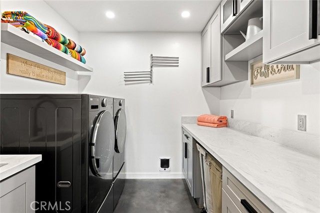 24852 Buckboard Lane, Laguna Hills, CA 92653