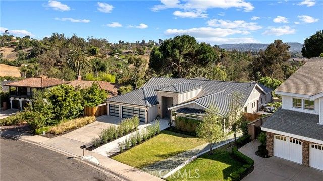 24852 Buckboard Lane, Laguna Hills, CA 92653