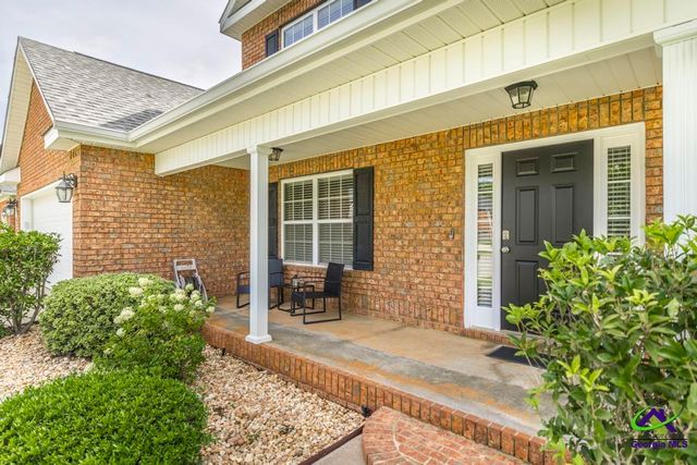 206 Staffordshire Avenue, Warner Robins, GA 31088