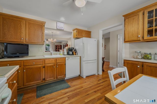 4 Bittersweet Lane 4, East Lyme, CT 06357