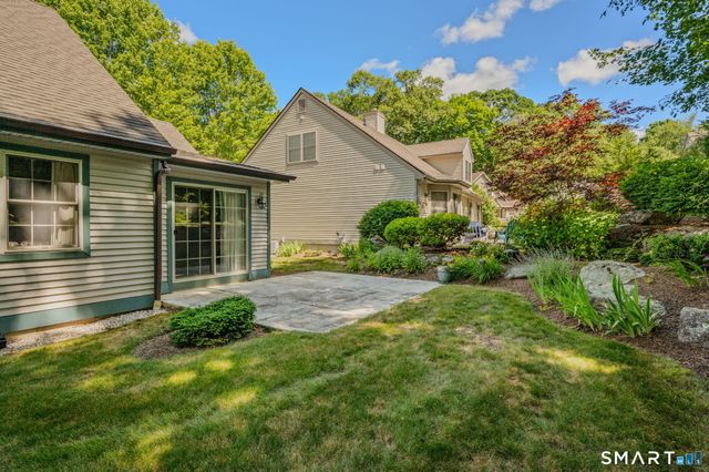 4 Bittersweet Lane 4, East Lyme, CT 06357