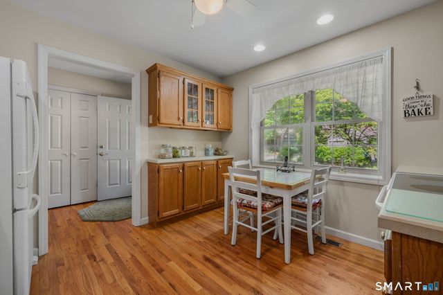 4 Bittersweet Lane 4, East Lyme, CT 06357