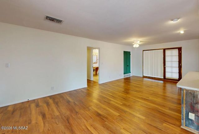 5427 E Eastland Street, Tucson, AZ 85711