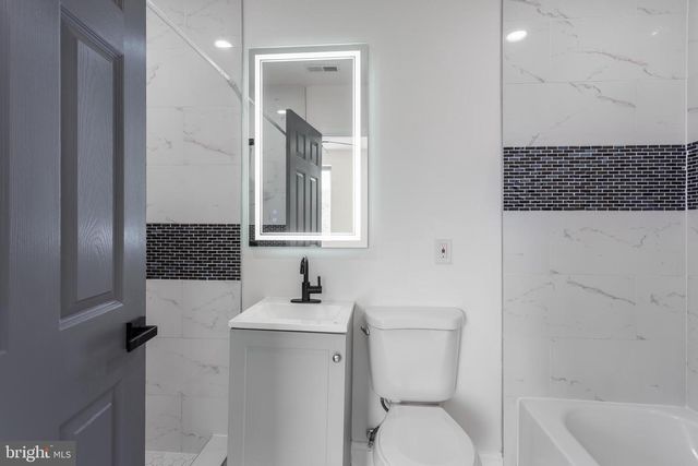 3835 REISTERSTOWN RD, Baltimore, MD 21215
