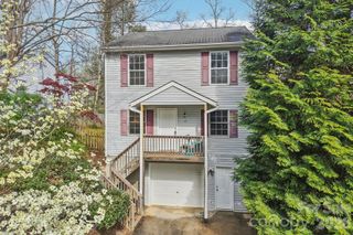 17 Castle Street, Asheville, NC 28803