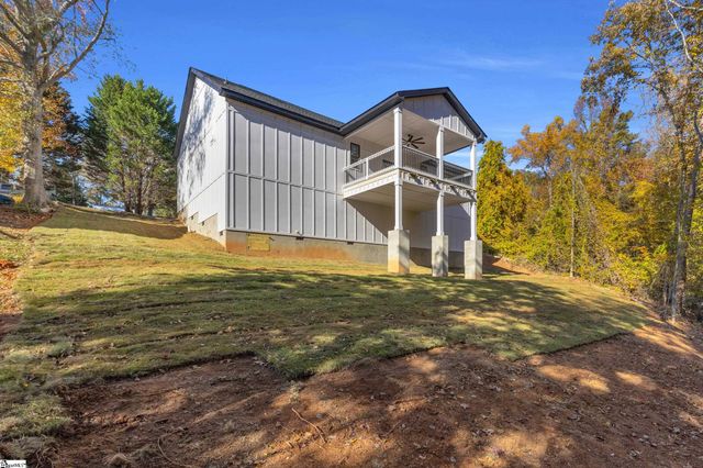 21 Shore Drive, Greenville, SC 29611