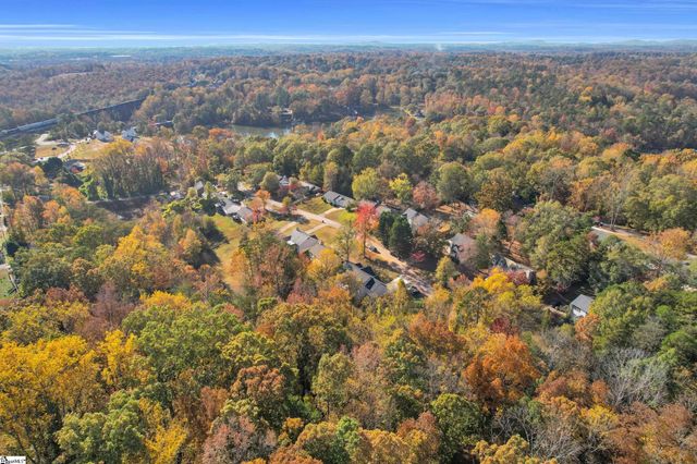 21 Shore Drive, Greenville, SC 29611