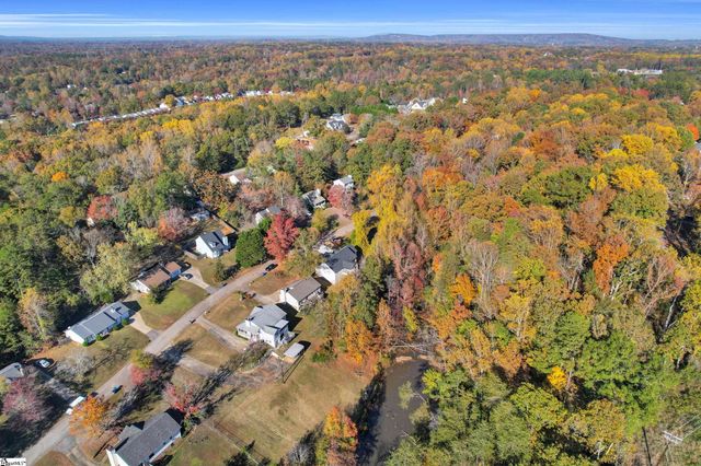 21 Shore Drive, Greenville, SC 29611