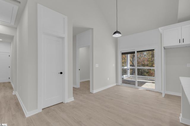 21 Shore Drive, Greenville, SC 29611