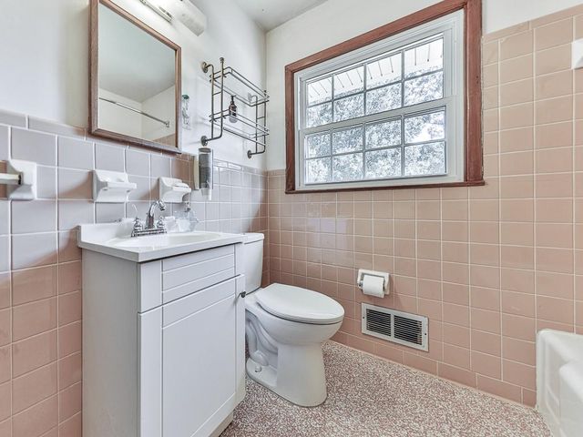 2104 Cason Drive, Marietta, GA 30066