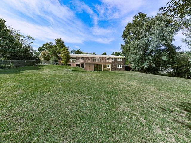 2104 Cason Drive, Marietta, GA 30066