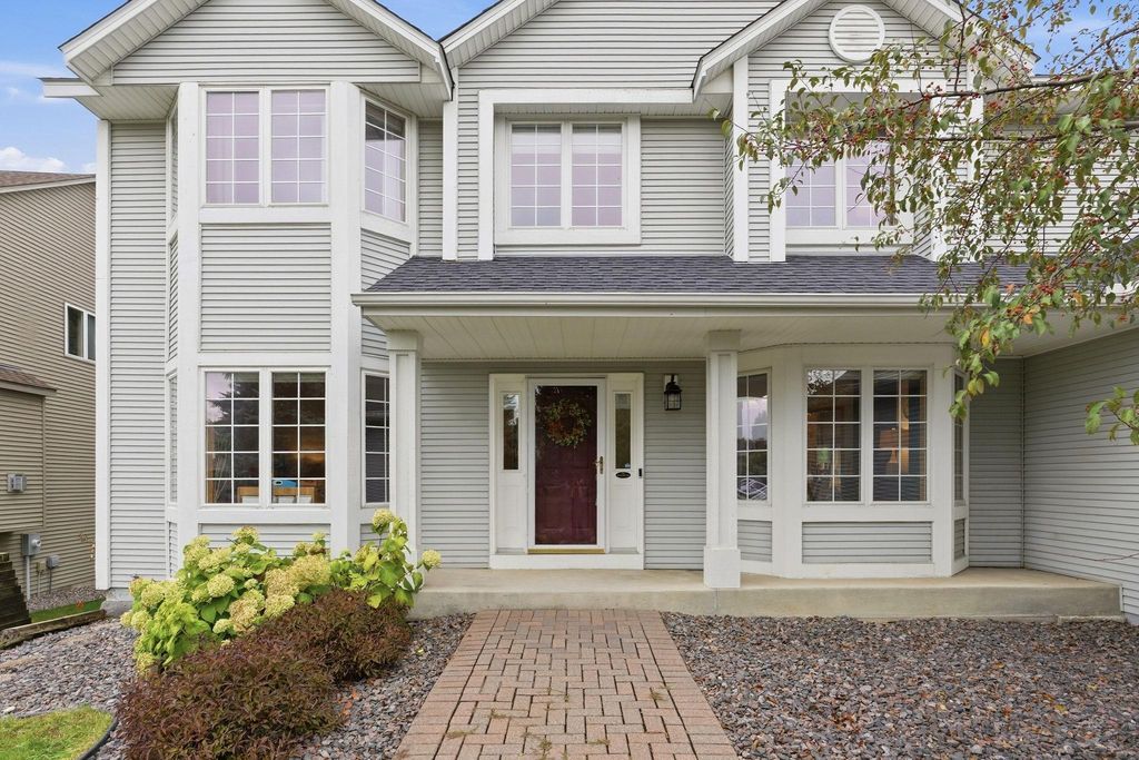 16130 39th Place N, Plymouth, MN 55446 — photo 2