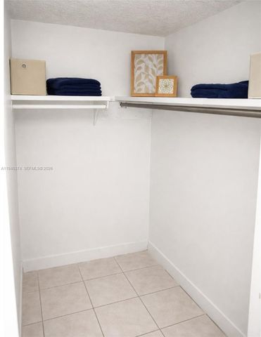 4845 NW 7th St 106-5, Miami, FL 33126