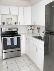 4845 NW 7th St 106-5, Miami, FL 33126